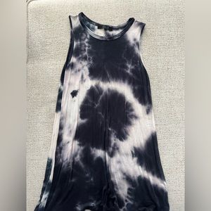 Jolie black and white tie dye dress